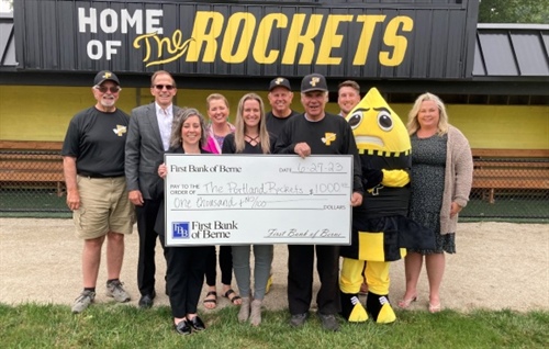 First Bank of Berne Donates to – The Portland Rockets